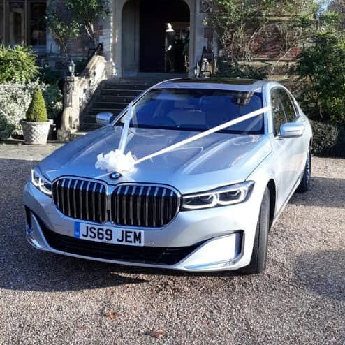 Chariots Chauffeurs wedding-car-link